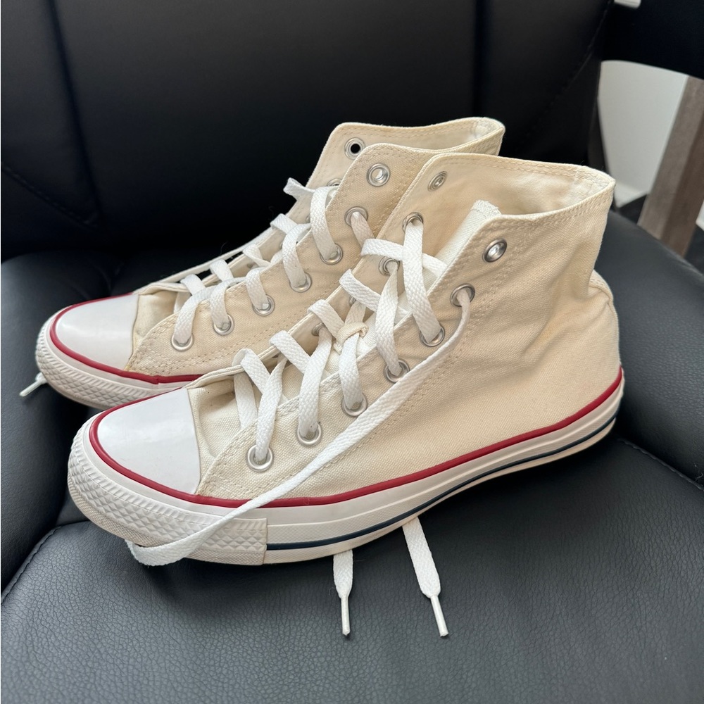 Women’s High Top Converse White